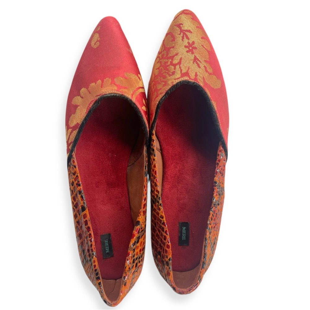 MERE Handcrafted Brocade Contrast Texture Snakeskin Pointed Toe Wood Heel Flats - Picture 2 of 16